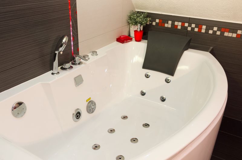 Luxury whirlpool bathtub