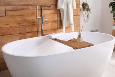 Soaking bathtub with high back
